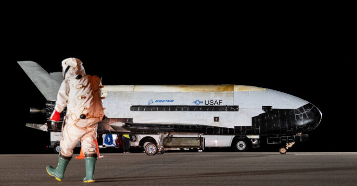 Solar-powered spaceship lands after nearly three years in Earth orbit