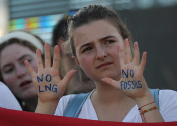 Climate change giving youngsters second thoughts on having kids