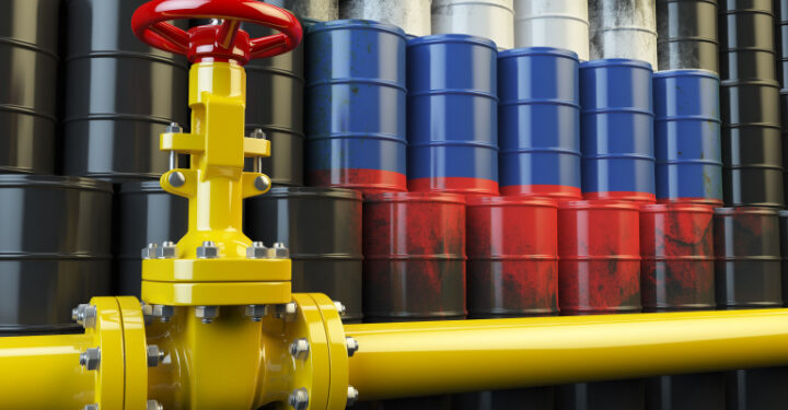 Price cap on Russian oil comes into force