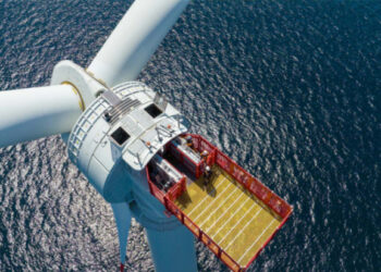 EDF snaps up one of world’s largest floating wind projects
