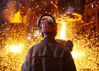 Government’s energy bill bonanza: Massive savings for businesses!