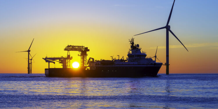 Offshore wind faces rising risks from bigger turbines, warns report
