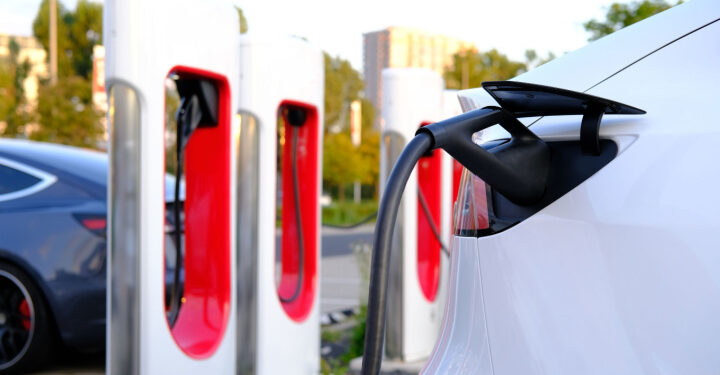 UK faces EV charger grid strain: Delays hamper summer plans