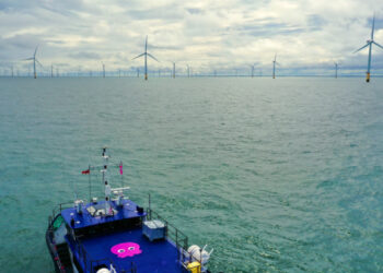 Residents near offshore wind farms enjoy 50% off energy bills