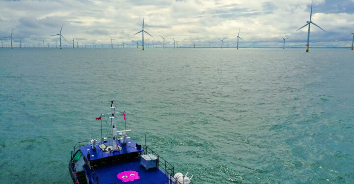 Residents near offshore wind farms enjoy 50% off energy bills