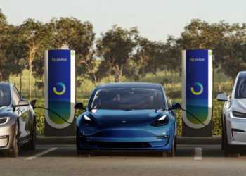Tesla strikes $100m EV charging deal with bp