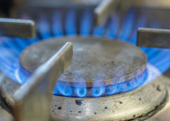 Oxford plans ban on gas hobs and boilers in new homes