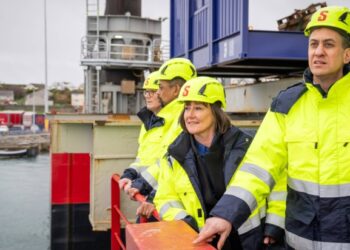 UK public energy company possible before general election