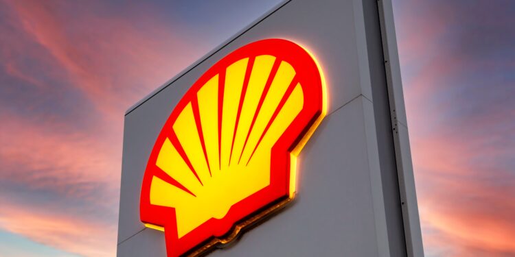Shell snaps up Pavilion Energy