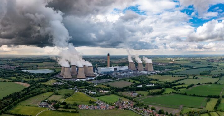 New gas plants needed for UK grid decarbonisation
