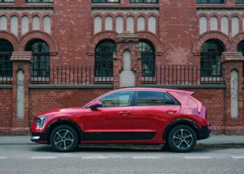 Supersized SUVs making parking a pain