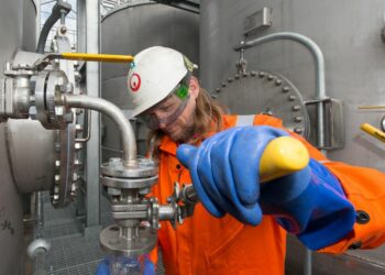 Veolia cuts carbon with innovative fuel