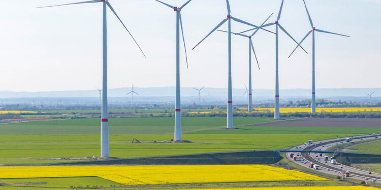 RWE and Bedburg to develop 60MW wind farm in German mining site