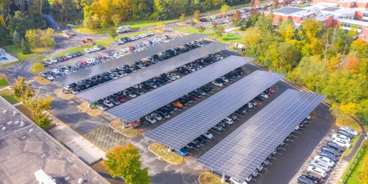 School’s in for solar: Ridgefield High to score $1.5m in savings for the town 