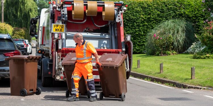 £1.1bn recycling boost shifts waste cost from councils to producers