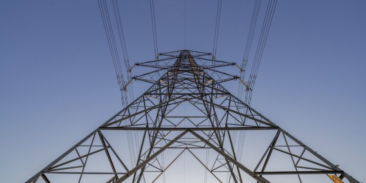 National Grid awards £12bn worth of contracts for HVDC supply chain