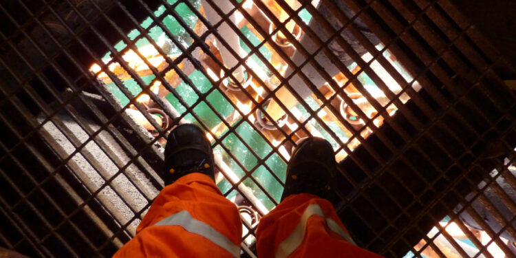 Scottish oil and gas workers get more help