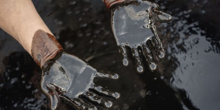 Oil and gas giants paying lip service to green power