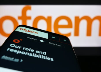 Ofgem to regulate energy consultants