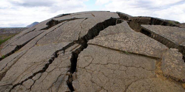 Tectonic shifts reveal deep roots of Earth’s climate balance