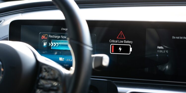 Drivers still unprepared for electric cars, risking slower emissions cuts