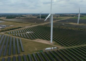 Europe energy transition investment jumps by 19%