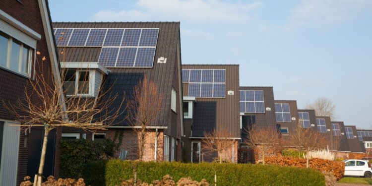 Smarter energy networks needed to support net zero
