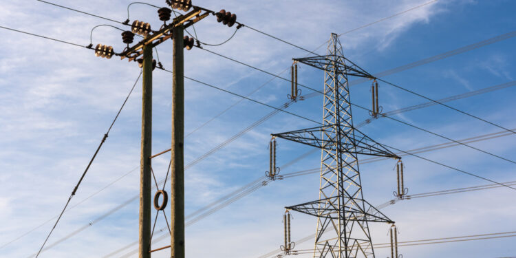 Electricity networks set path for low-carbon century
