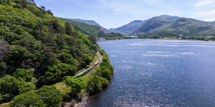 Dinorwig: National Grid energises second high-voltage cable at hydropower plant