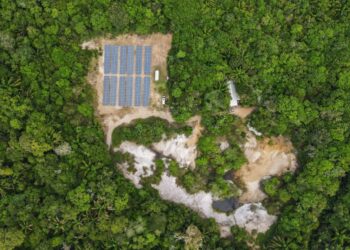 Solar and battery microgrids are transforming remote communities in Brazil’s Amazon