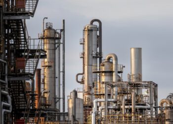 Heavy industry could cut energy use by 45% by 2050