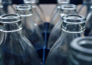 Glass deposit return scheme approved in Wales