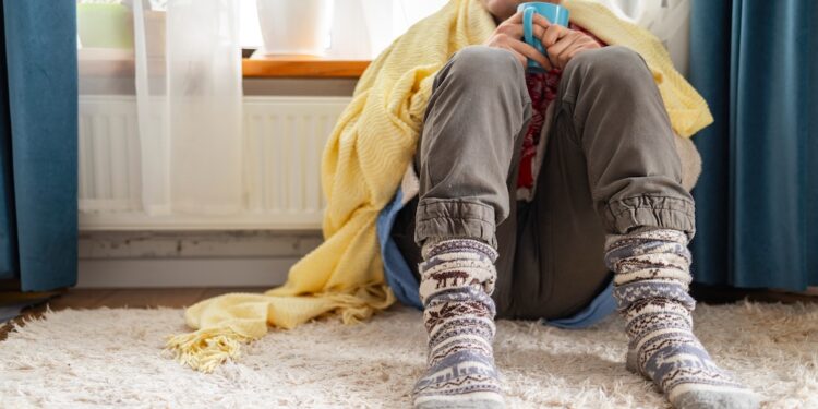 Welsh households to receive £200 support towards heating costs
