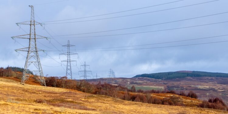SSEN Transmission cuts grid costs while supporting cleaner energy growth