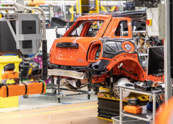 British car makers using more renewable power