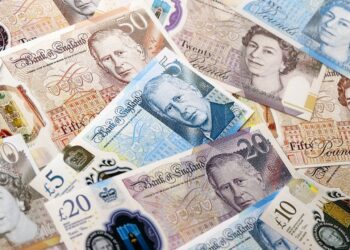 Businesses could save £2 billion by switching from gas